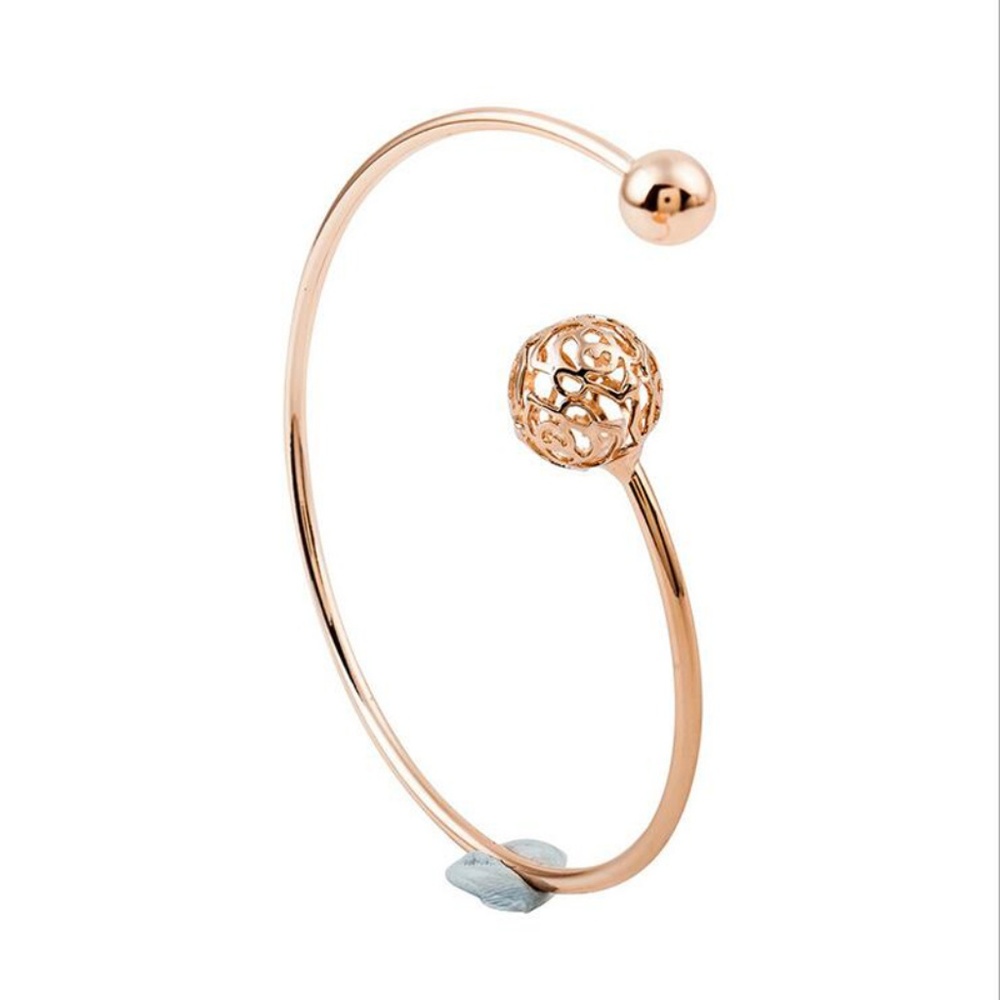 Dainty Rose Gold Bangle Bracelet - Picture 1 of 3